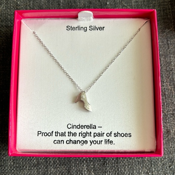Sterling silver necklace - Cinderella shoe - Picture 1 of 2